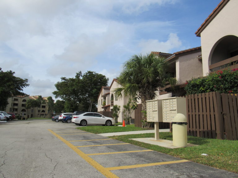 Kenland Walk II L&C Royal Management